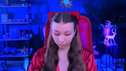 juliedaniel online show from 28, 11, 2025