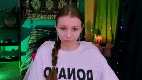 Snapshot of juliedaniel chatting on 11, 6, 2026 juliedaniel online show from 11, 6, 2026