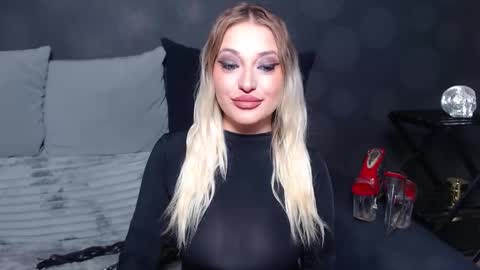 julia online show from 13, 2, 2026