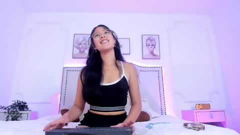 juliee_ross online show from 20, 4, 2026