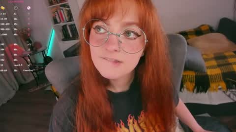 Snapshot of juliet_schoolgirl chatting on 13, 7, 2026 Juliet online show from 13, 7, 2026