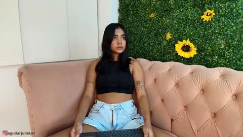 Juli online show from 2, 12, 2024