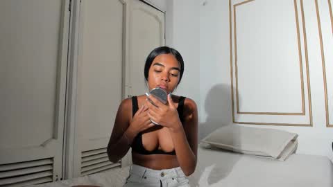 Juli online show from 18, 3, 2026