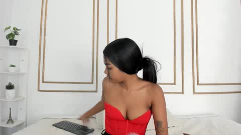 Juli online show from 29, 3, 2026