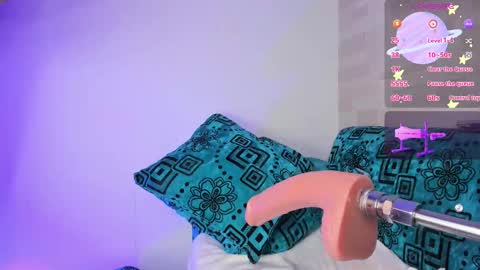 Mitchell  Independent model online show from 7, 3, 2026