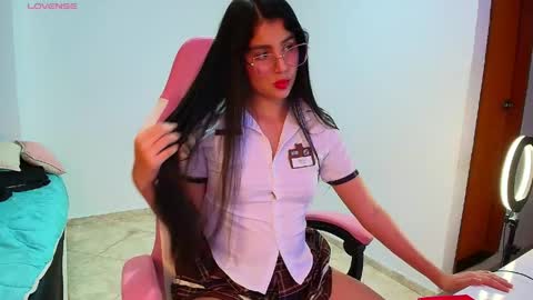 julieta_rose19 online show from 20, 4, 2026