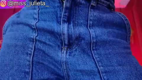 Snapshot of julieta_russell chatting on 2, 6, 2026 Julieta online show from 2, 6, 2026