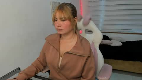 Snapshot of julieta_star69 chatting on 15, 6, 2026 julieta_star69 online show from 15, 6, 2026