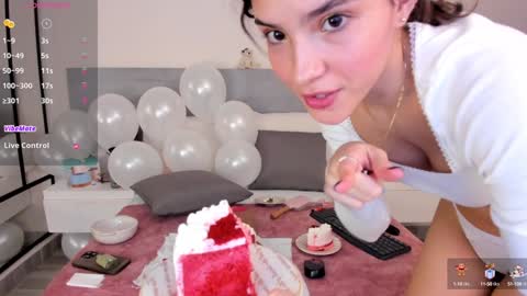 Juliana online show from 17, 12, 2024