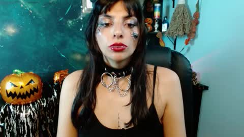    online show from 4, 10, 2025