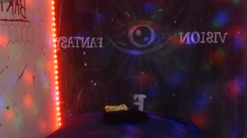 Julieth Wolf online show from 9, 2, 2025