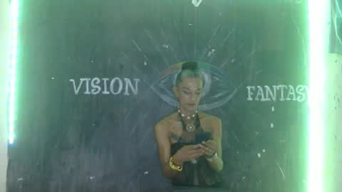 Julieth Wolf online show from 25, 2, 2025