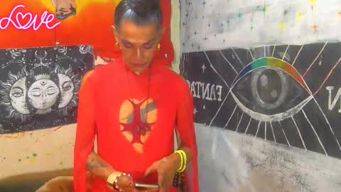 Julieth Wolf online show from 28, 9, 2025