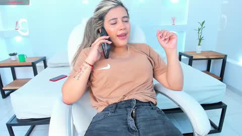 Snapshot of julietha_taylor chatting on 15, 1, 2025 Julietha online show from 15, 1, 2025