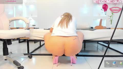 Snapshot of julietha_taylor chatting on 22, 2, 2025 Julietha online show from 22, 2, 2025