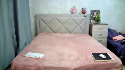 Julietkitty online show from 8, 1, 2025