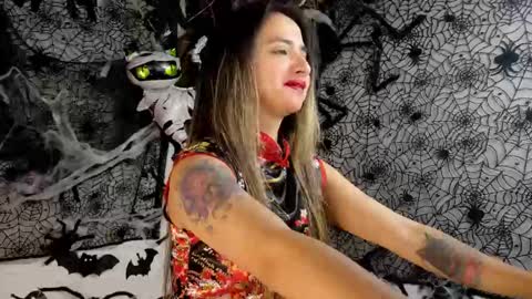 Julietta Jackson online show from 18, 10, 2025