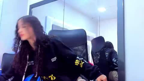 Snapshot of juliettableer chatting on 21, 9, 2025 Hi guys It is a pleasure to have you here I am Julieta online show from 21, 9, 2025