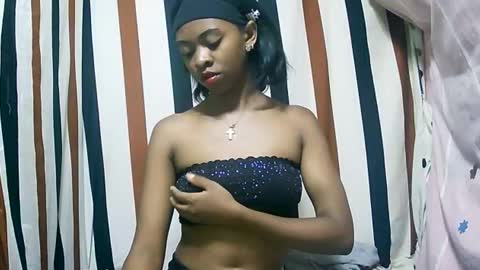 juliette9794 online show from 16, 11, 2025