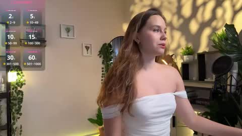 Julie online show from 4, 11, 2025