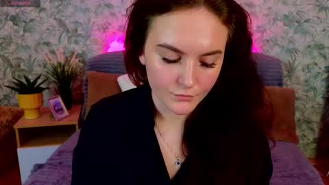 Snapshot of julietvelour chatting on 12, 11, 2025 Julia online show from 12, 11, 2025