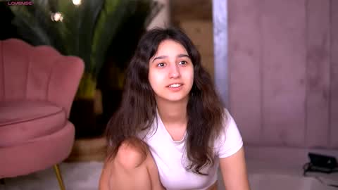 Snapshot of jullyfox chatting on 27, 2, 2026 Foxy online show from 27, 2, 2026