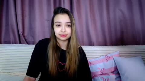 Snapshot of jullymood chatting on 13, 3, 2026 DoubleCherry online show from 13, 3, 2026