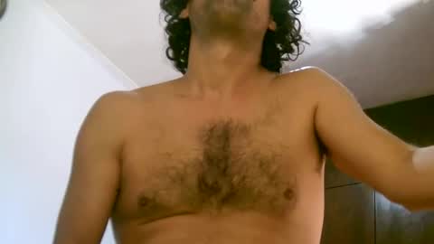 Snapshot of juneandmia chatting on 1, 3, 2025 Mia online show from 1, 3, 2025