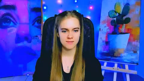 junewoods online show from 10, 3, 2026