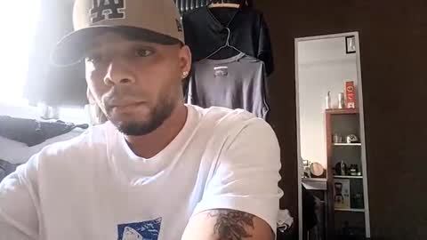 junior1033760 online show from 6, 4, 2026