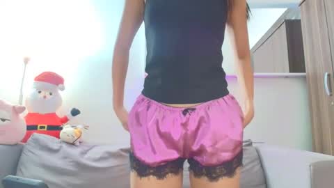 junovaughn online show from 18, 12, 2025