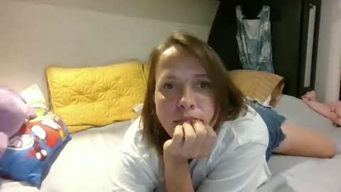 CamperGirl online show from 12, 4, 2026