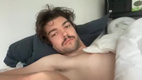 just_a_guy_with_a_big_cock online show from 16, 10, 2025