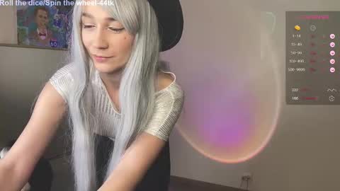 Snapshot of just_call_me_jess chatting on 14, 2, 2025 Jessica I will be here on Tuesday November 26th online show from 14, 2, 2025