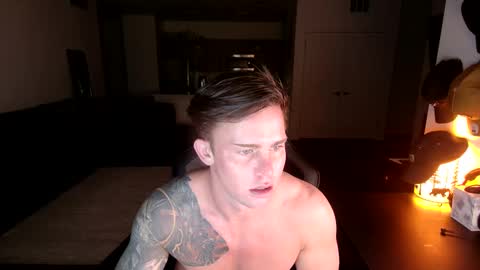 Snapshot of just_jayyyyy chatting on 8, 1, 2025 BlueEyedJayy online show from 8, 1, 2025
