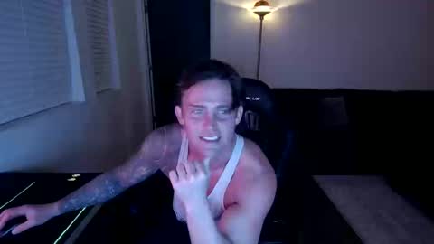 Snapshot of just_jayyyyy chatting on 20, 1, 2025 BlueEyedJayy online show from 20, 1, 2025