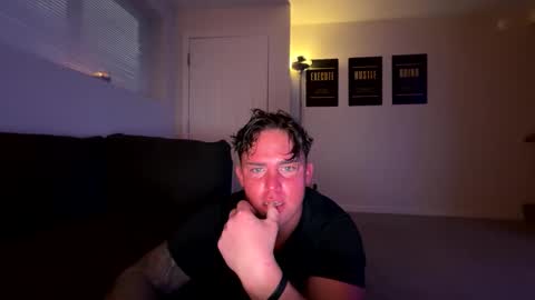 Snapshot of just_jayyyyy chatting on 25, 4, 2026 BlueEyedJayy online show from 25, 4, 2026
