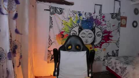 Snapshot of just_katiex chatting on 1, 3, 2025 Sofia online show from 1, 3, 2025