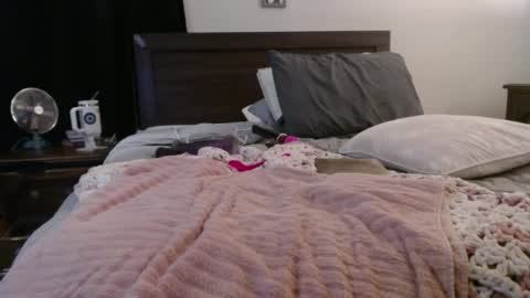 Scarlett online show from 28, 9, 2025