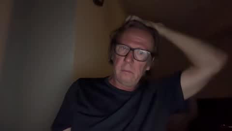 justin_hornyyyy online show from 4, 11, 2025