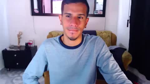 JUSTIN online show from 8, 9, 2025