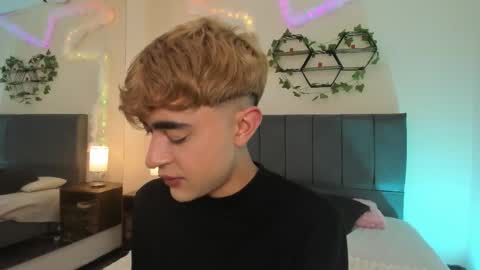 Justin online show from 25, 11, 2025