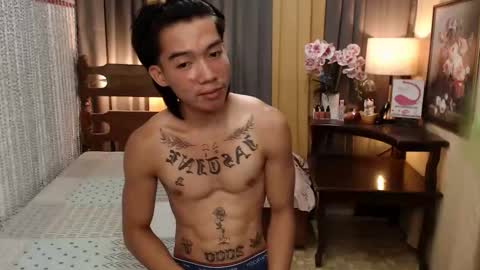 justine_hunk online show from 6, 1, 2025