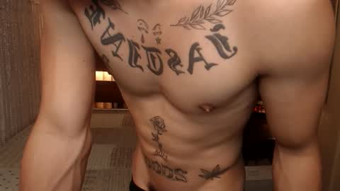 Snapshot of justine_hunk chatting on 23, 4, 2026 justine_hunk online show from 23, 4, 2026