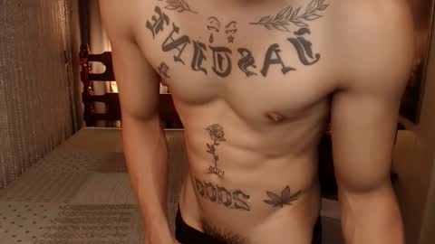 Snapshot of justine_hunk chatting on 29, 4, 2026 justine_hunk online show from 29, 4, 2026