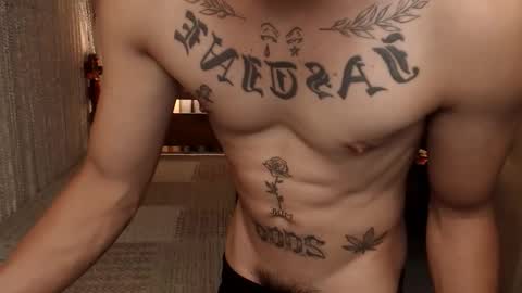 Snapshot of justine_hunk chatting on 23, 5, 2026 justine_hunk online show from 23, 5, 2026