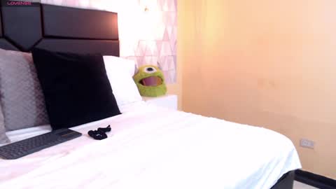 Snapshot of justineperry chatting on 24, 1, 2025 Justine online show from 24, 1, 2025