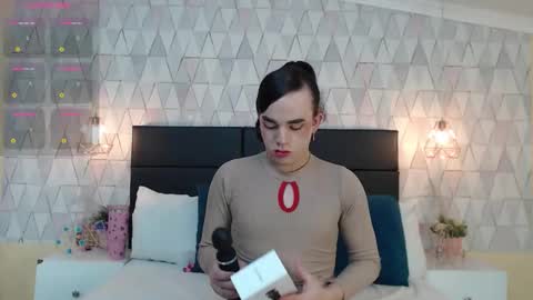 Snapshot of justineperry chatting on 13, 9, 2025 Justine online show from 13, 9, 2025