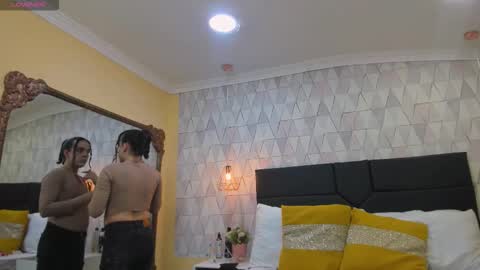 Snapshot of justineperry chatting on 14, 10, 2025 Justine online show from 14, 10, 2025