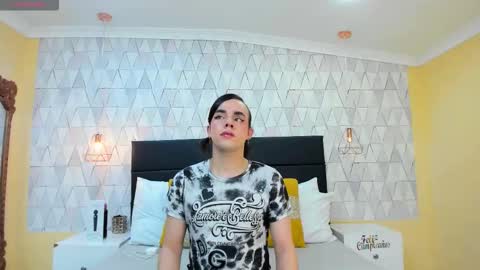 Snapshot of justineperry chatting on 17, 10, 2025 Justine online show from 17, 10, 2025